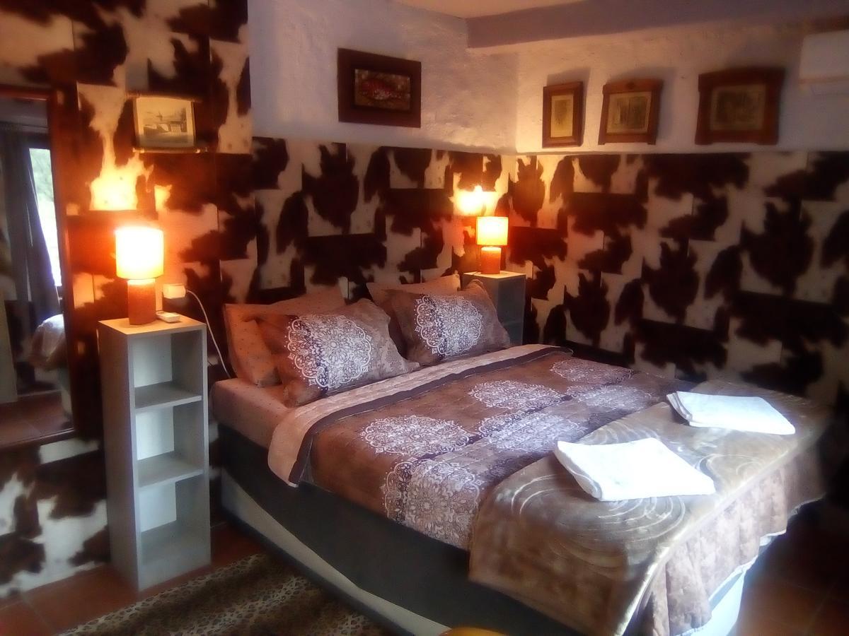 Rijeka Crnojevića Guest House Perjanik מראה חיצוני תמונה