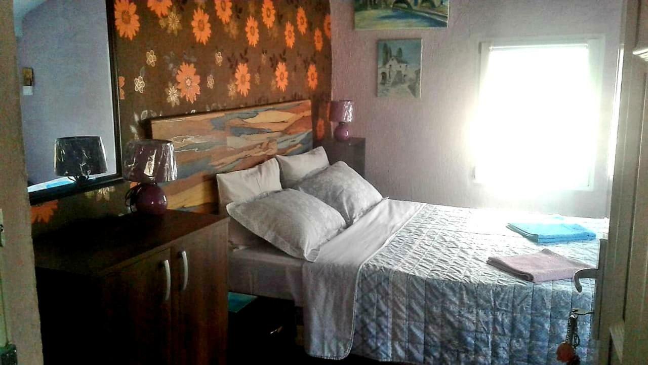 Rijeka Crnojevića Guest House Perjanik מראה חיצוני תמונה